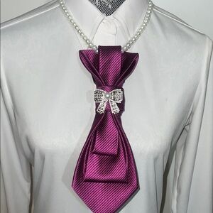 Elegant magenta Necktie  Necklace with Rhinestone Bow and faux pearl necklace
